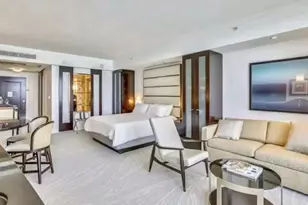 4391 Collins Ave, Miami Beach, FL 33140 - Photo 3