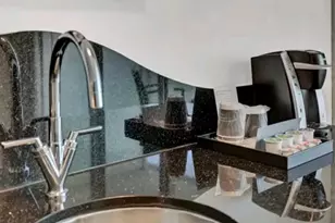 4391 Collins Ave, Miami Beach, FL 33140 - Photo 11