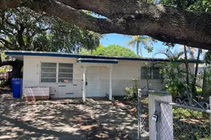 6309 Hayes St, Hollywood, FL 33024 - Photo 5