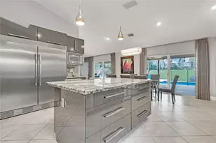 8324 NW 80 St, Tamarac, FL 33321 - Photo 15