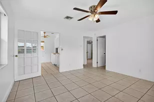 1701 NE 55th St, Fort Lauderdale, FL 33334 - Photo 15