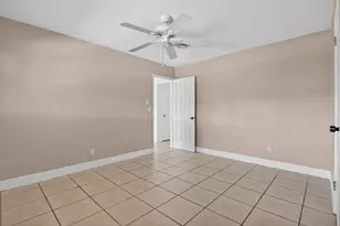 1701 NE 55th St, Fort Lauderdale, FL 33334 - Photo 29