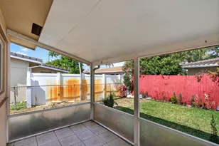 1701 NE 55th St, Fort Lauderdale, FL 33334 - Photo 7