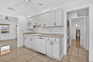 1701 NE 55th St, Fort Lauderdale, FL 33334 - Photo 25