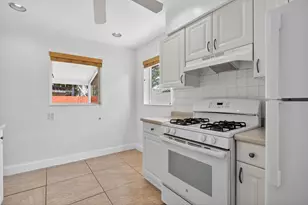 1701 NE 55th St, Fort Lauderdale, FL 33334 - Photo 23