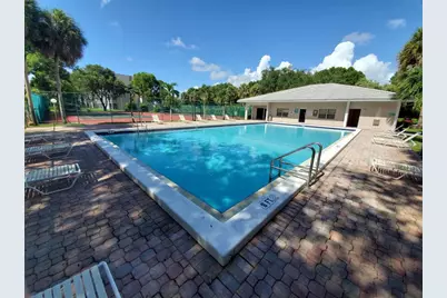 8720 Shadow Wood Boulevard #304, Coral Springs, FL 33071 - Photo 3