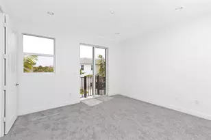 6937 Pines Cir, Coconut Creek, FL 33073 - Photo 17