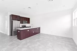 6937 Pines Cir, Coconut Creek, FL 33073 - Photo 5