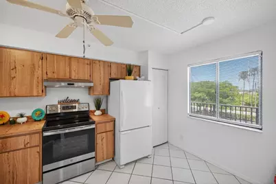 2112 S Cypress Bend Drive #401, Pompano Beach, FL 33069 - Photo 7