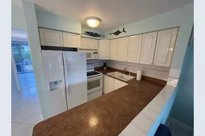 885 SE 19th Avenue #4, Deerfield Beach, FL 33441 - Photo 17