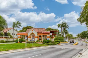 612 Freedom Ct, Deerfield Beach, FL 33442 - Photo 43