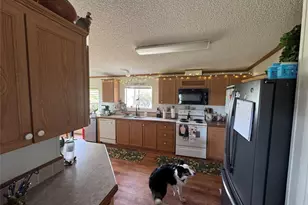 8121 NW 58th Ln, Okeechobee, FL 34972 - Photo 15