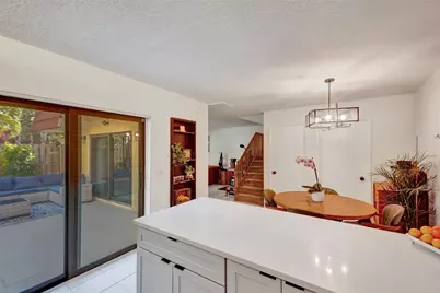 9925 NW 6th Court, Plantation, FL 33324 - Photo 9