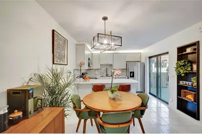 9925 NW 6th Court, Plantation, FL 33324 - Photo 5