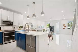 2610 NE 213th St, Miami, FL 33180 - Photo 9