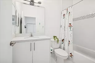 2610 NE 213th St, Miami, FL 33180 - Photo 17