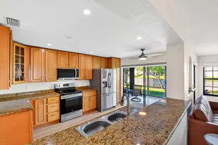 3042 Lucerne Park Dr, Greenacres, FL 33467 - Photo 3