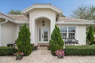 401 Barbri Ln, Davie, FL 33325 - Photo 3