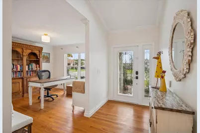 401 Barbri Lane, Davie, FL 33325 - Photo 5