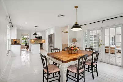 401 Barbri Lane, Davie, FL 33325 - Photo 9