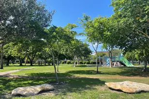 739 NE 13th Ct, Fort Lauderdale, FL 33304 - Photo 77