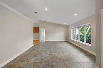 5302 NW 64th Way, Coral Springs, FL 33067 - Photo 5