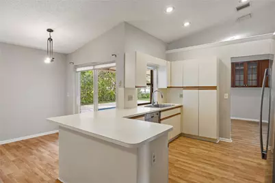 5302 NW 64th Way, Coral Springs, FL 33067 - Photo 9