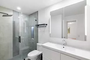 12950 Vista Isles Dr, Plantation, FL 33325 - Photo 25