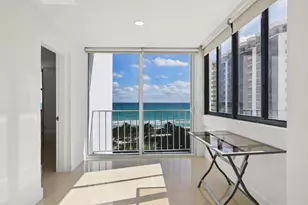 6450 Collins Ave, Miami Beach, FL 33141 - Photo 19