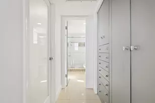 6450 Collins Ave, Miami Beach, FL 33141 - Photo 15