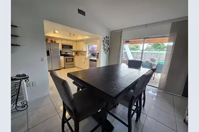 9410 NW 14th Street, Pembroke Pines, FL 33024 - Photo 9