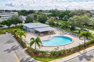 77 Harwood H, Deerfield Beach, FL 33442 - Photo 17