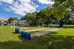 77 Harwood H, Deerfield Beach, FL 33442 - Photo 29