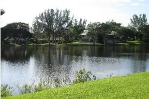 3750 Inverrary Dr, Lauderhill, FL 33319 - Photo 7