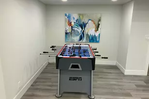 340 Sunset Dr, Fort Lauderdale, FL 33301 - Photo 49