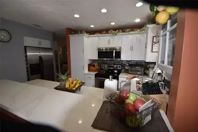 6572 Bayfront Drive, Margate, FL 33063 - Photo 7