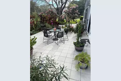 211 N Oakridge #211, Deerfield Beach, FL 33442 - Photo 1