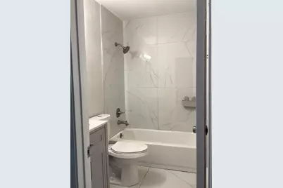 621 Lakeshore Terrace, Davie, FL 33325 - Photo 39