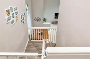 621 Lakeshore Terrace, Davie, FL 33325 - Photo 21