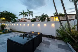 621 Lakeshore Terrace, Davie, FL 33325 - Photo 45