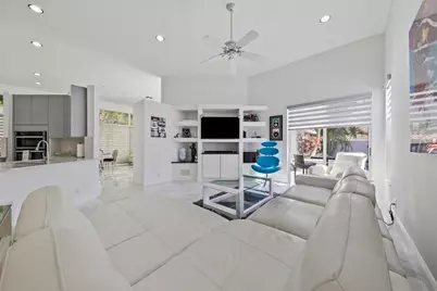 19149 Cloister Lake Lane, Boca Raton, FL 33498 - Photo 25