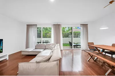 21385 Marina Cove Circle #11-E, Aventura, FL 33180 - Photo 5