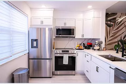 10 SE 13th Street #B3, Boca Raton, FL 33432 - Photo 47