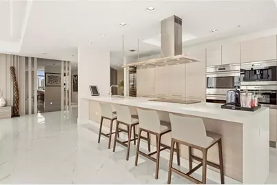 17301 Biscayne Boulevard #Ph 7, Aventura, FL 33160 - Photo 5