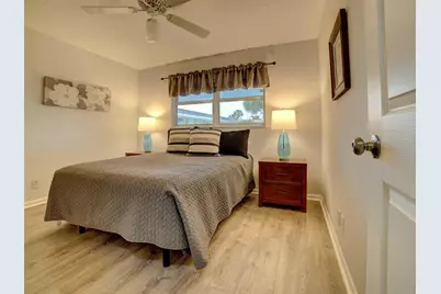 400 SW Golfview Terrace #111, Boynton Beach, FL 33426 - Photo 9