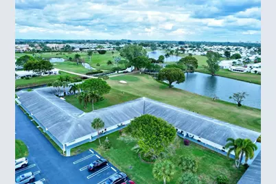 400 SW Golfview Terrace #111, Boynton Beach, FL 33426 - Photo 3
