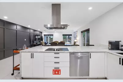 1124 NE 2nd Avenue #1124, Fort Lauderdale, FL 33304 - Photo 9