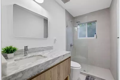 1124 NE 2nd Avenue #1124, Fort Lauderdale, FL 33304 - Photo 5