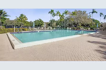 4301 Martinique Circle #E4, Coconut Creek, FL 33066 - Photo 29