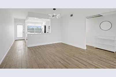 4301 Martinique Circle #E4, Coconut Creek, FL 33066 - Photo 7